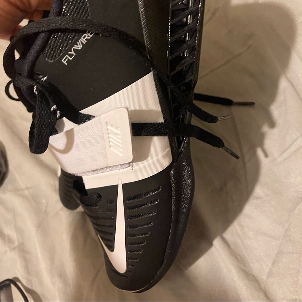 Nike romaleo 8.5 womens